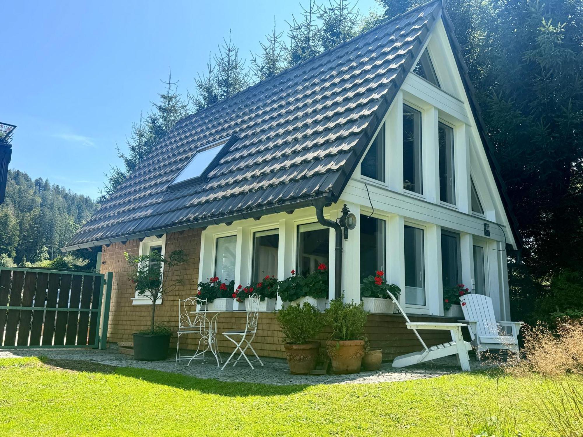 Hollhouse - Bed & Breakfast Hinterzarten Exterior photo